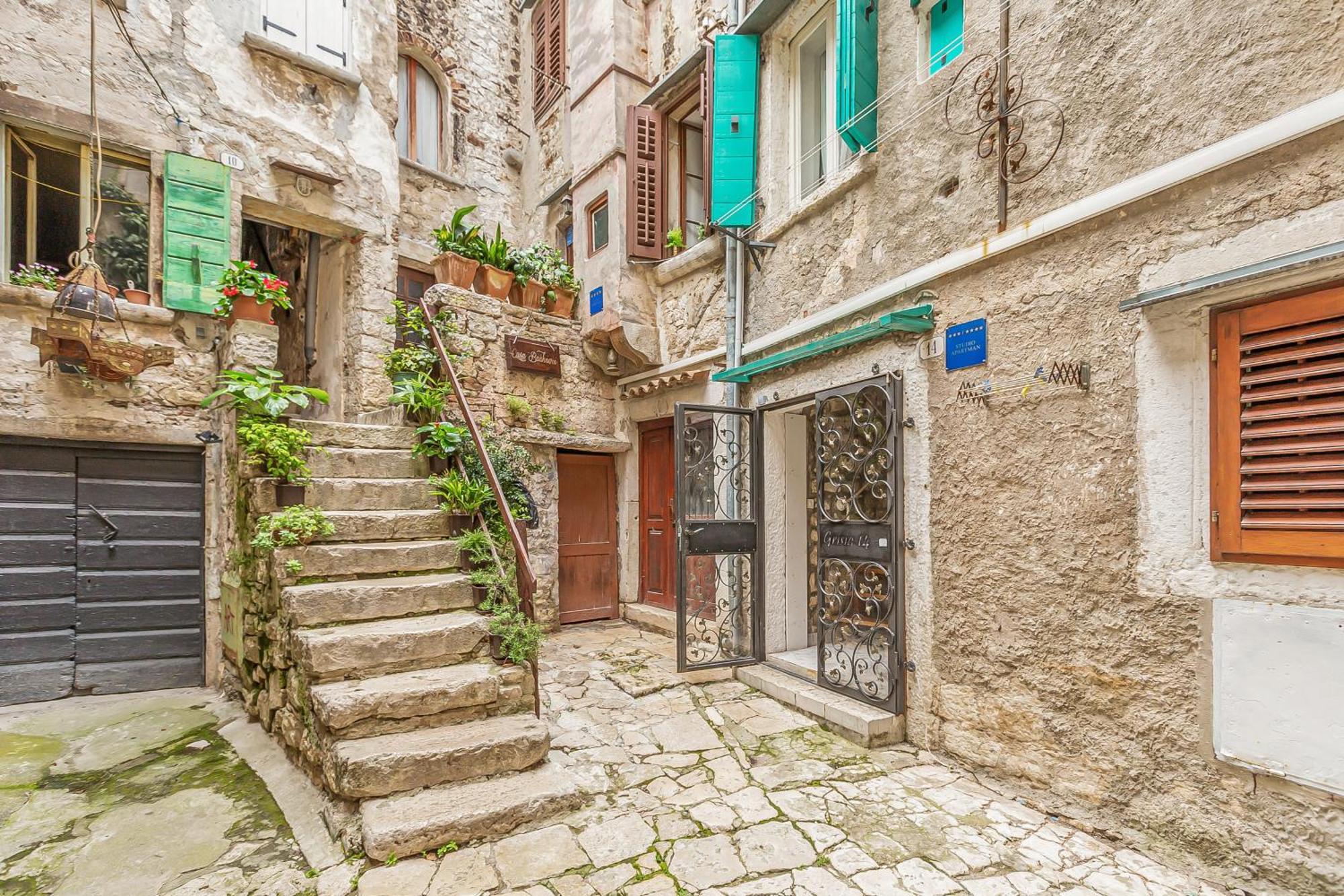 Primavera Deluxe Apartment Rovinj